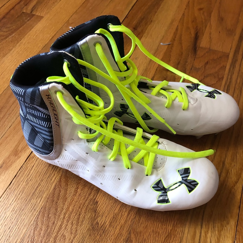 UNDER ARMOUR HIGHLIGHT CLEATS